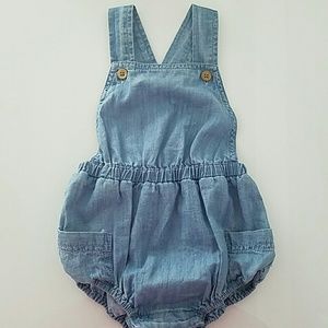 Old navy denim baby romper 6-12 mon